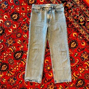 Abercombie & Fitch A&F 90's high rise relaxed jean size 30s